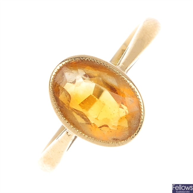 An early 20th century 18ct gold citrine single-stone ring.