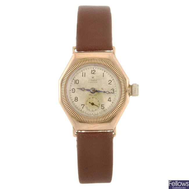 A 9ct gold manual wind gentleman's Rolex Oyster wrist watch.