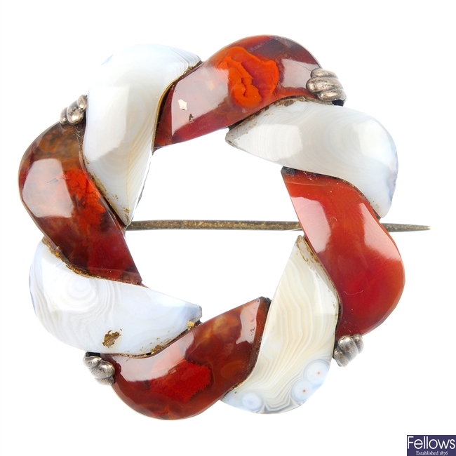 An early 20th century Scottish agate brooch.