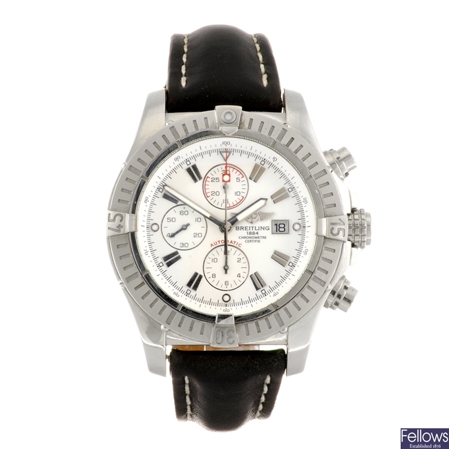 (904003181) A stainless steel automatic gentleman's Breitling Super Avenger wrist watch.