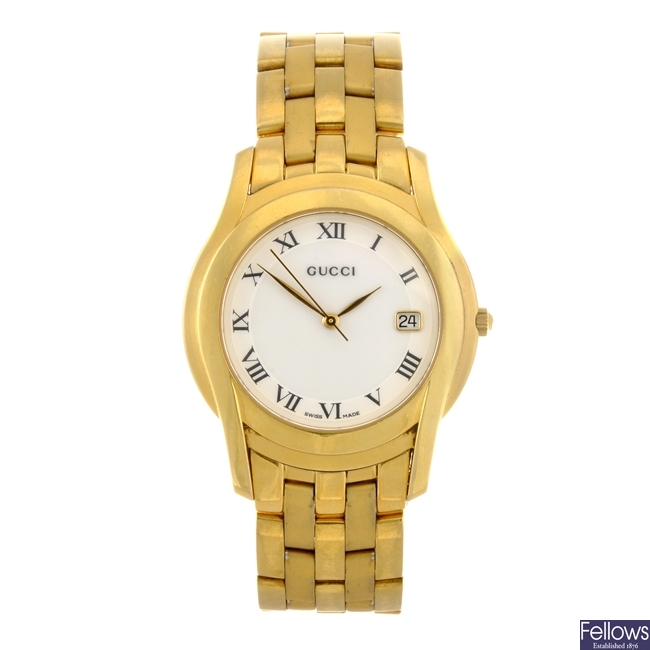 (116189495) A gold plated quartz gentleman's Gucci 5400M bracelet watch.