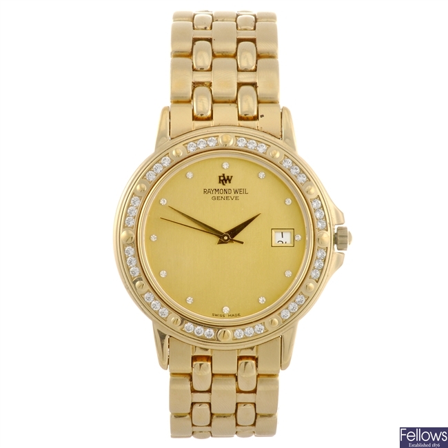 (74703) A gold plated quartz gentleman's Raymond Weil Tango bracelet watch.