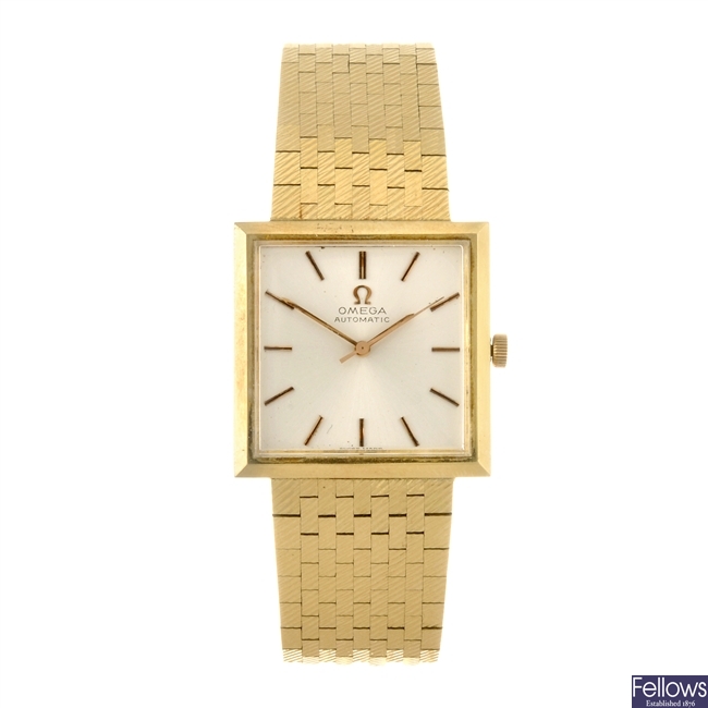 An 18k gold automatic gentleman's Omega bracelet watch.