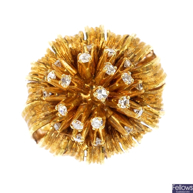 A 1970s 18ct gold diamond floral cluster ring.