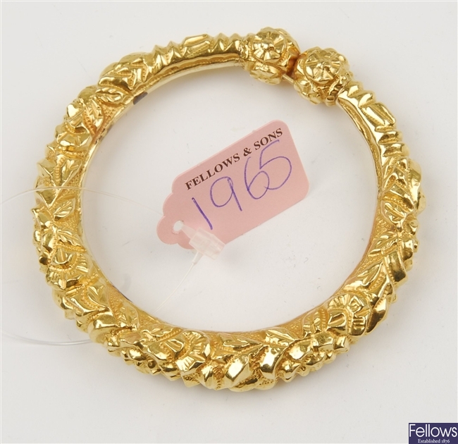 (116192696) ring slave bangle
