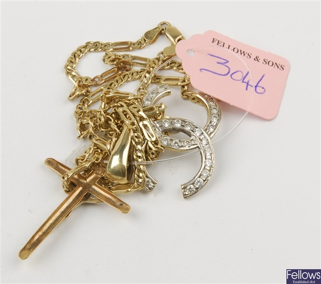 (917004773) 9ct necklace,  pendant