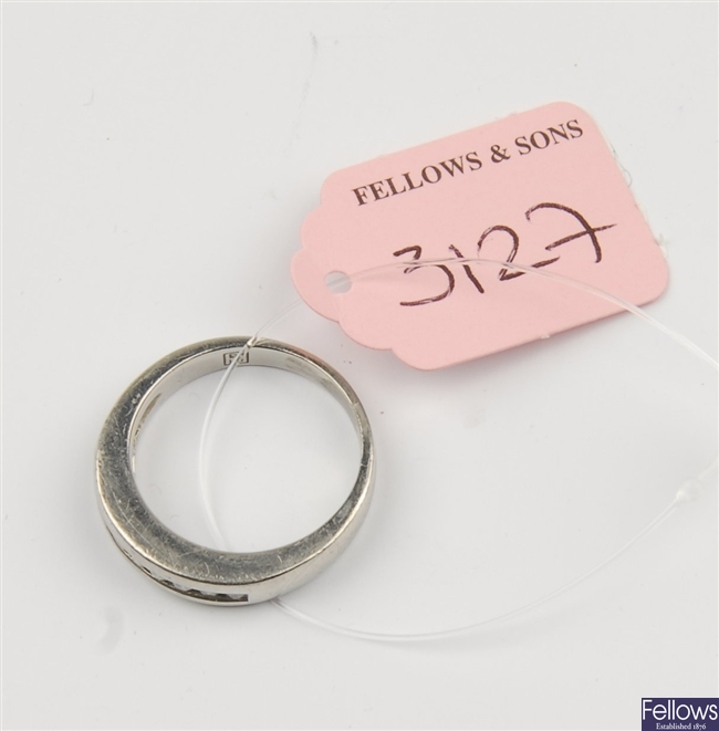 (808011273) 9ct eternity ring