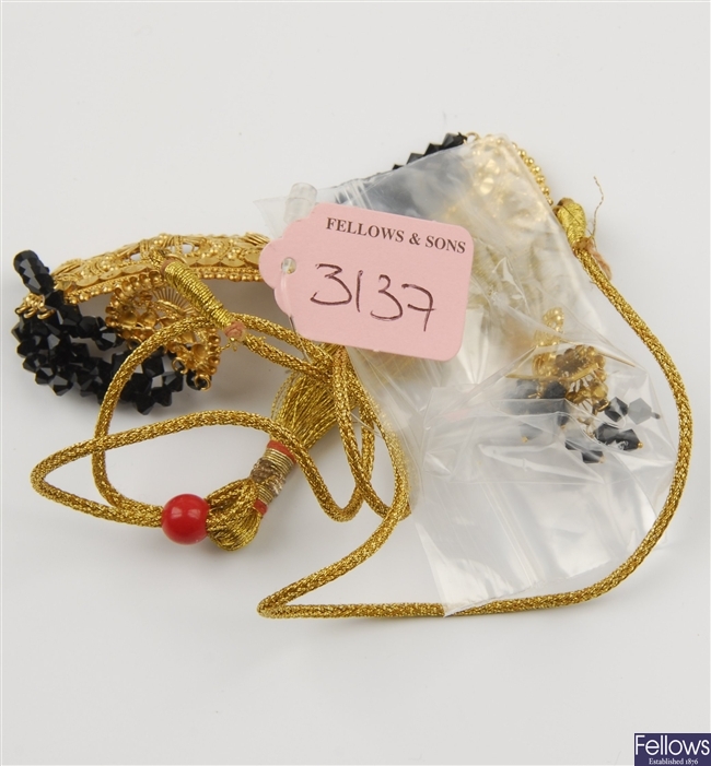 (808011304) 22ct  fancy earrings, bracelet fancy necklet