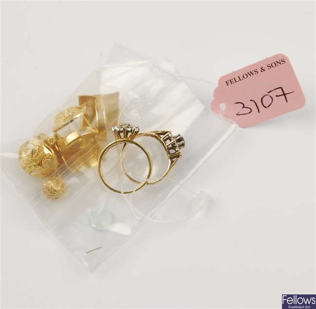 (808010861) two pairs of assorted earrings, two assorted rings