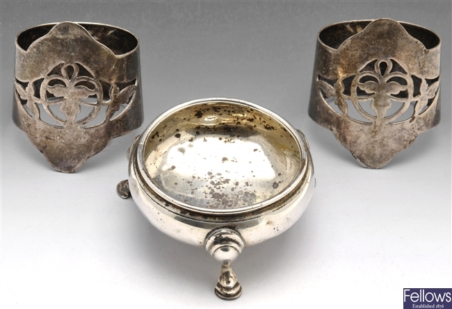 A George III silver open salt & 1940's napkin rings.