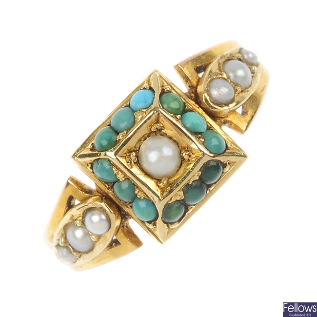 A late Victorian 15ct gold turquoise and split pearl cluster ring.