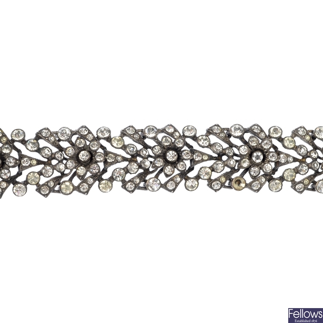 An early to mid 20th century paste bracelet.