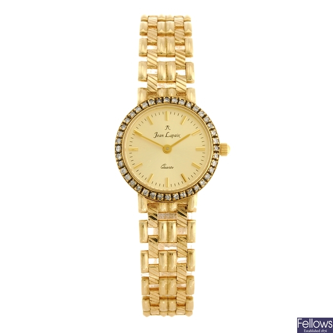 (814031477) A 9ct gold quartz lady's bracelet watch.