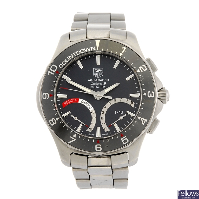 (808011498) A stainless steel quartz gentleman's Tag Heuer Aquaracer bracelet watch.