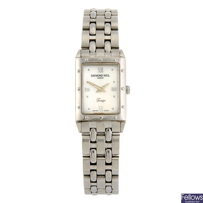 (701014188) A stainless steel quartz lady's Raymond Weil Tango bracelet watch.