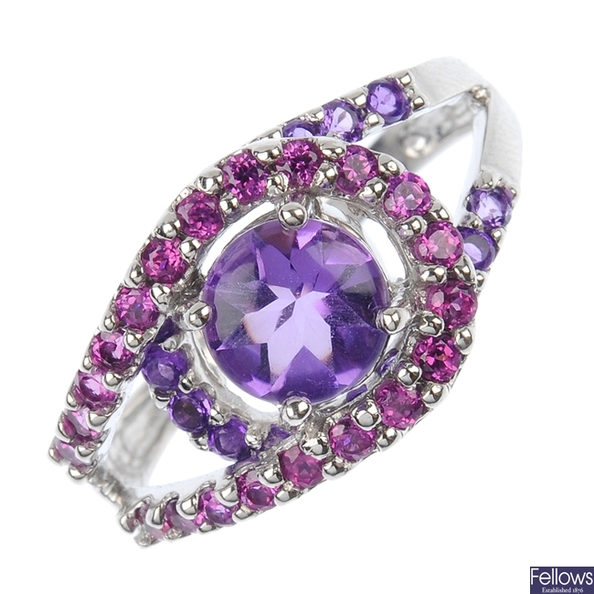 A gem-set dress ring.