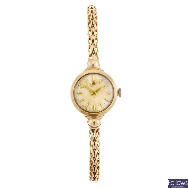 (709024672) A 9ct gold manual wind lady's Omega bracelet watch.