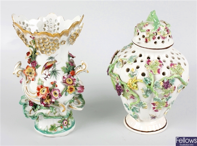A Samson flower-encrusted porcelain vase