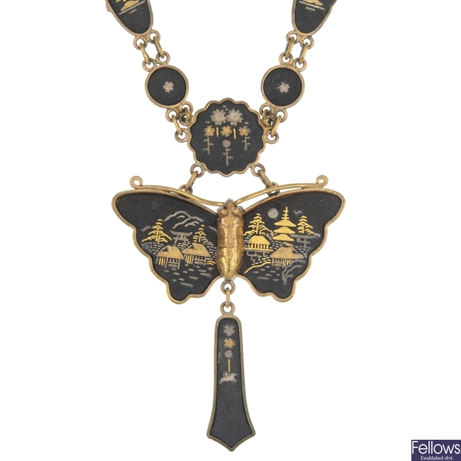 A selection of mid 20th century damascene jewellery.