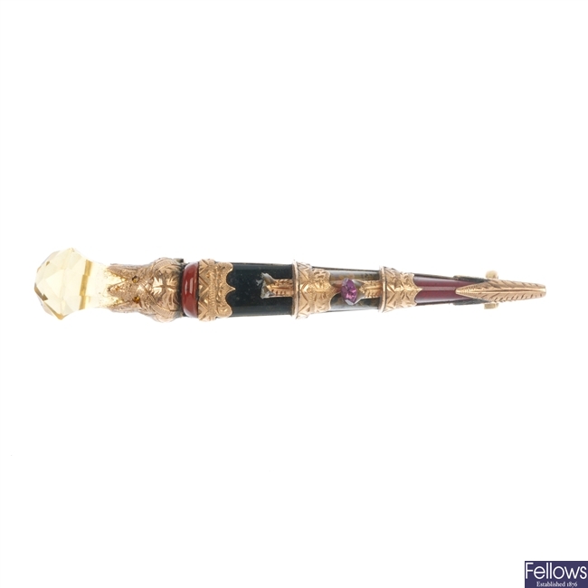 A late 19th century Scottish 9ct gold dirk brooch.