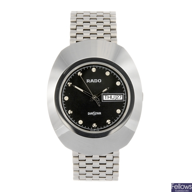 (116197189) A high tech ceramic quartz gentleman's Rado bracelet watch and two other watches.