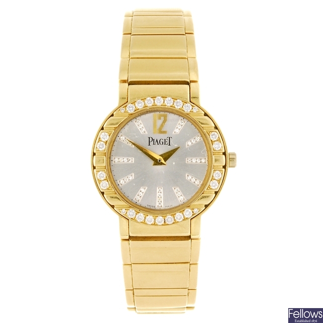(93251) An 18k gold quartz lady's Piaget Polo bracelet watch.
