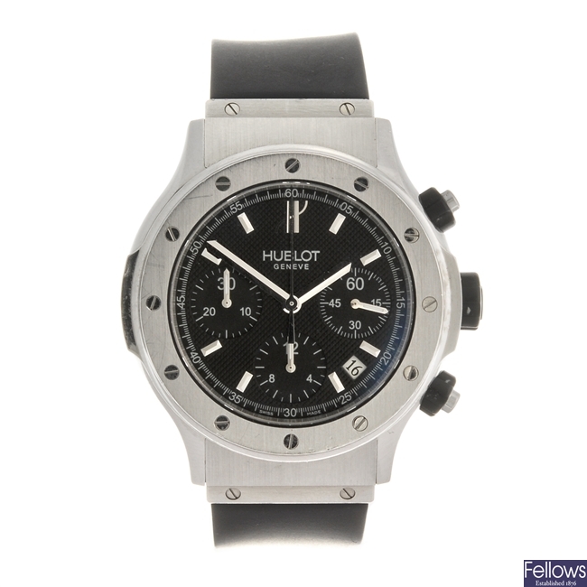 (111172) A stainless steel automatic chronograph gentleman's Hublot Super B wrist watch.