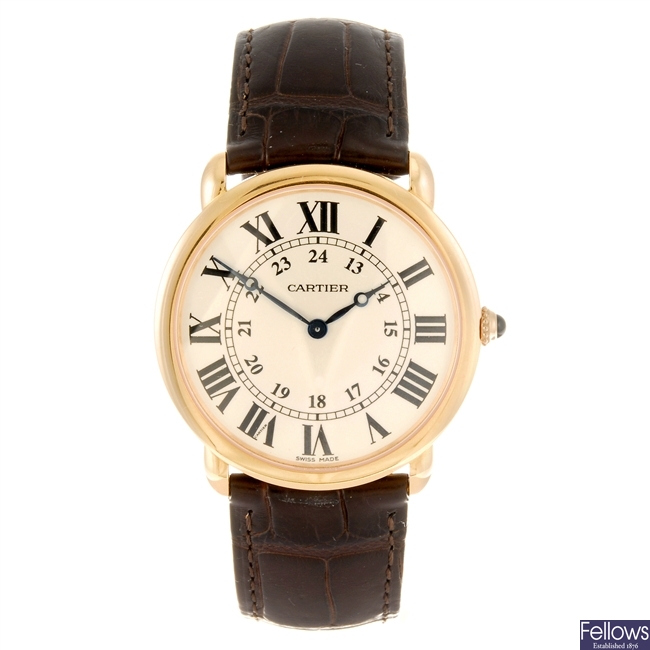 (117897) An 18k rose gold manual wind Cartier Ronde Solo wrist watch.