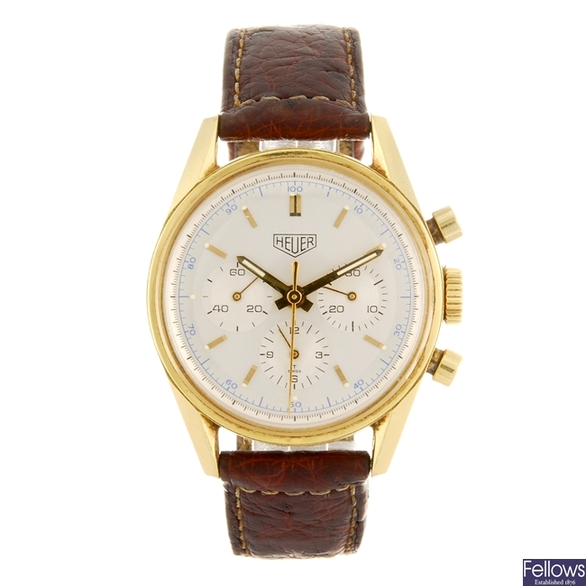 (128821) An 18k gold manual wind chronograph gentleman's Heuer wrist watch.