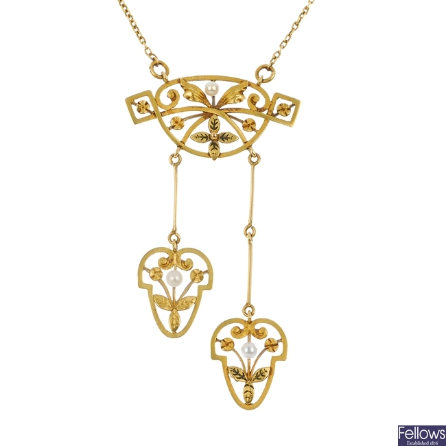 An early 20th century 18ct gold negligee pendant.