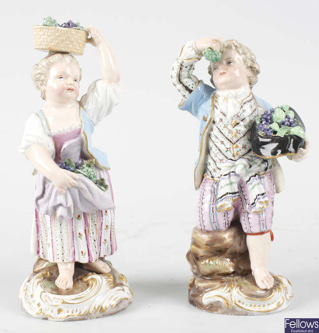 A pair of Meissen porcelain figures