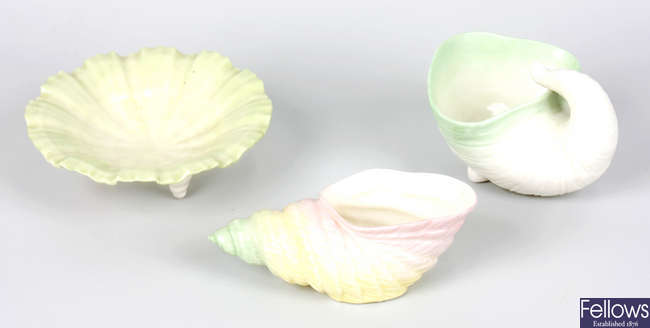 A group of Grainger Worcester porcelain shells