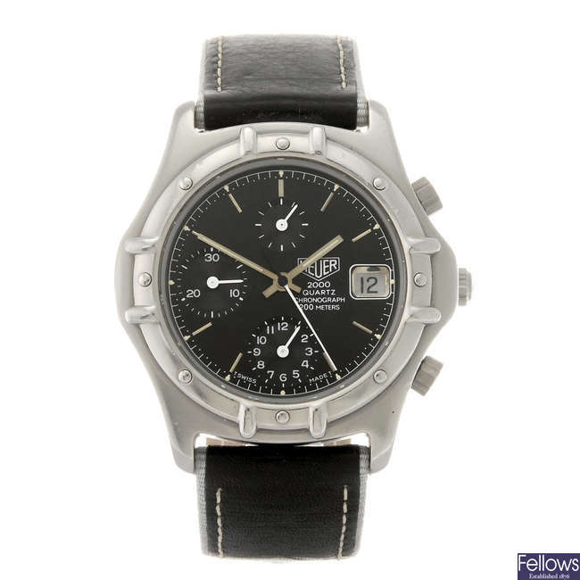 HEUER - a gentleman's 2000 Series chronograph wrist watch.