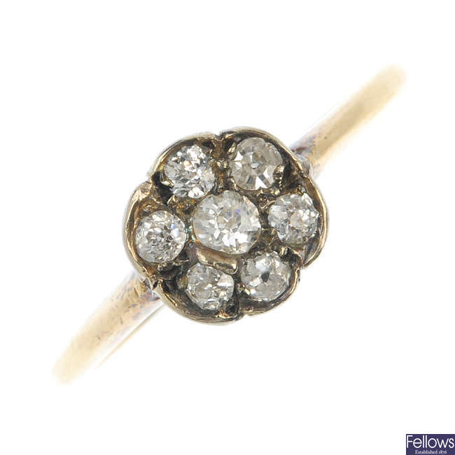 An early 20th century 18ct gold diamond floral cluster ring. 