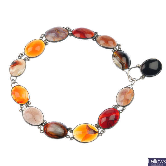 An agate necklace.