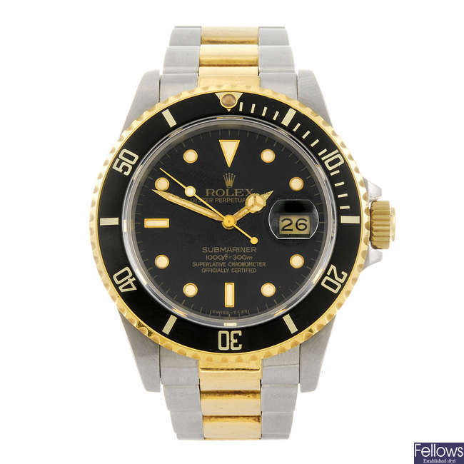 ROLEX - a gentleman's Oyster Perpetual Submariner Date bracelet watch.