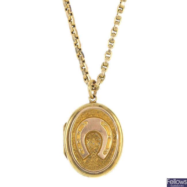 A late Victorian gold locket.