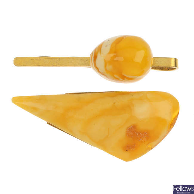 A selection of amber accessories
