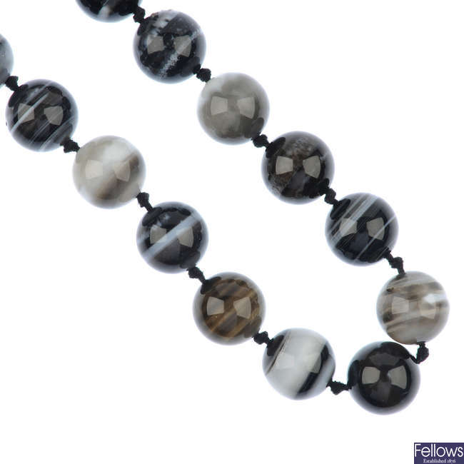 A banded agate bead necklace. 