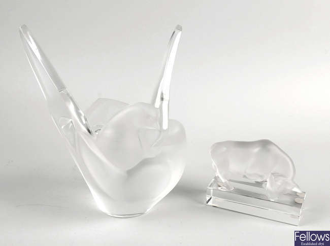 A Lalique frosted glass vase, and a bull
