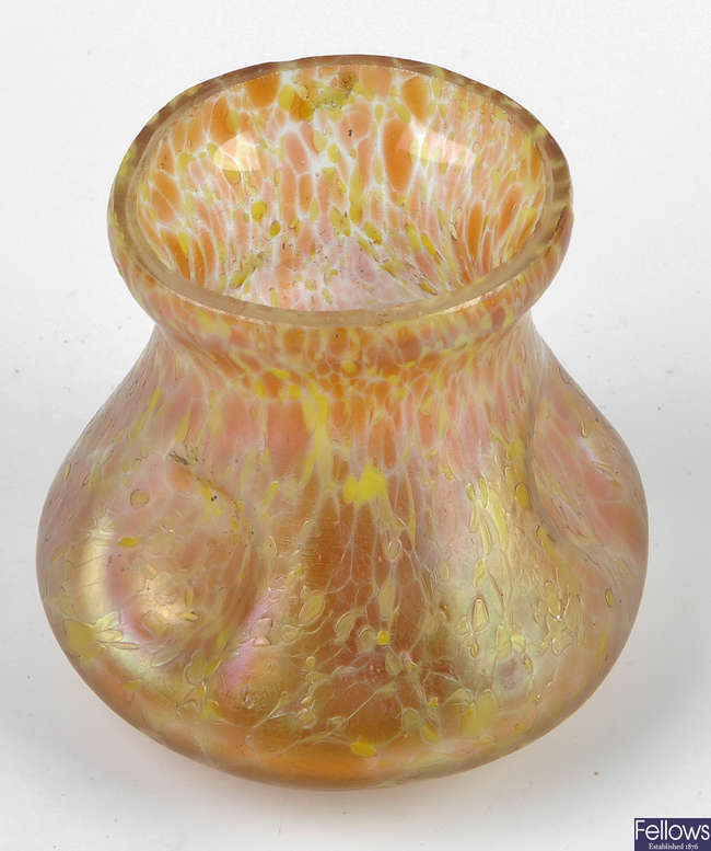 An Art Nouveau iridescent glass vase