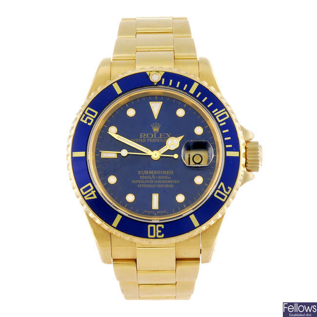ROLEX - a gentleman's Oyster Perpetual Date Submariner bracelet watch. 