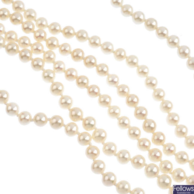 A selection of three freshwater cultured pearl single-strand necklaces. 