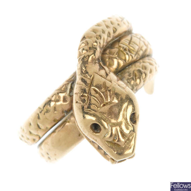 A 9ct gold snake ring.