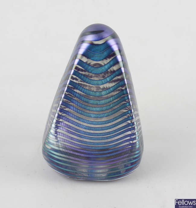 An American lustre glass paperweight, Robert Held Art Glass. 