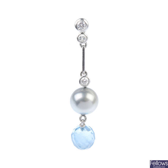 BOODLE & DUNTHORNE - an 18ct gold diamond, cultured pearl and aquamarine single ear pendant. 