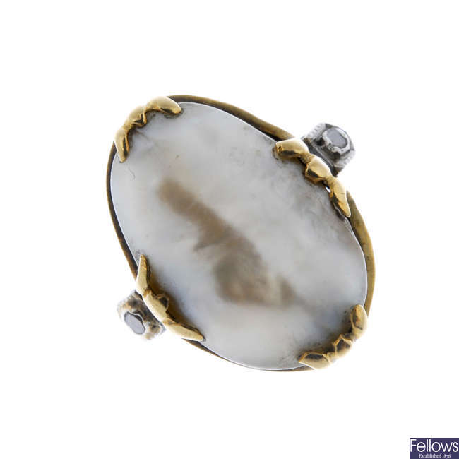 A blister pearl dress ring. 