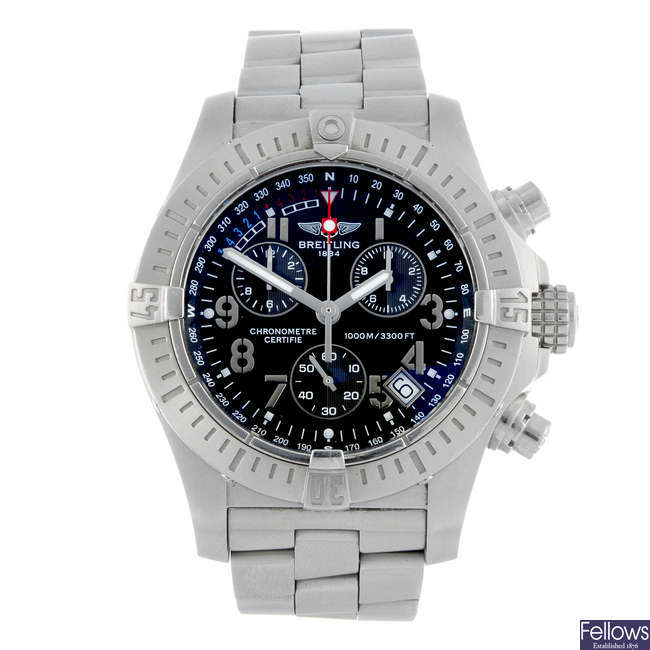 BREITLING - a gentleman's stainless steel Aeromarine Avenger Sea Wolf chronograph bracelet watch.