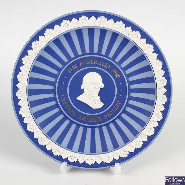 Australian interest: two Wedgwood limited edition plates. 
