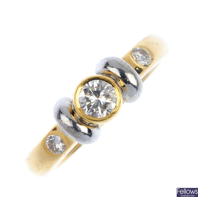 An 18ct diamond single-stone ring.